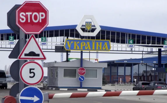 Украинские пограничники не впустили в страну 20 тысяч россиян