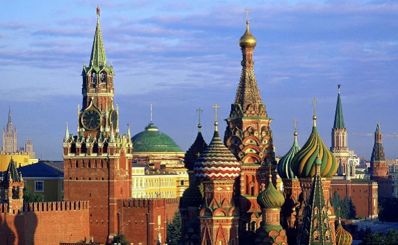 Москва никогда не перестанет опекать Севастополь