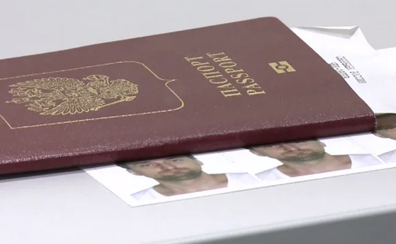 Жители Крыма и Севастополя получат паспорта РФ в первую очередь