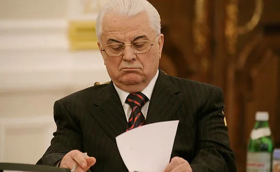 Кравчук предложил распустить Верховную Раду