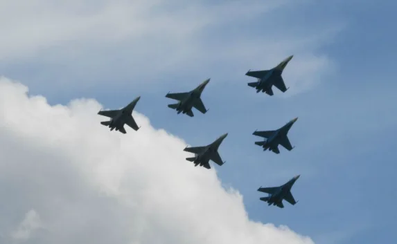 Украина хочет провести над Россией чрезвычайный полёт