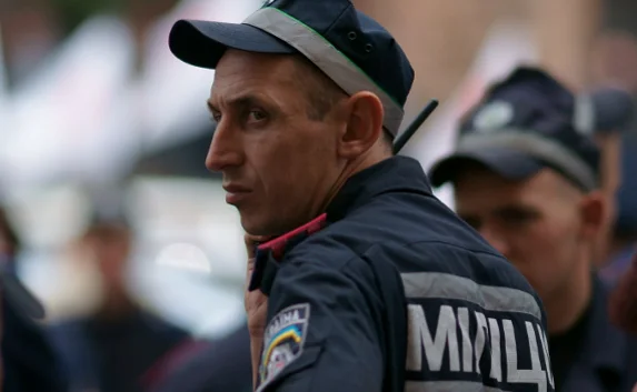 Донецкую милицию преследуют за лояльность к ДНР