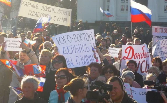 В Севастополе митинговали против действий силовиков на Донбассе