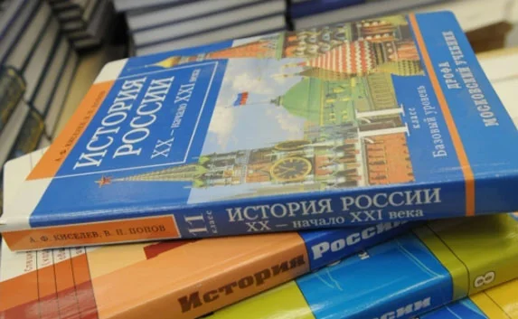Путин поручил изучать в школах роль Севастополя в судьбе России
