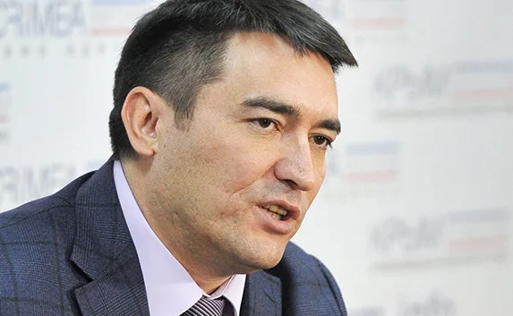 Около 350 отделений российских банков открылось в Крыму