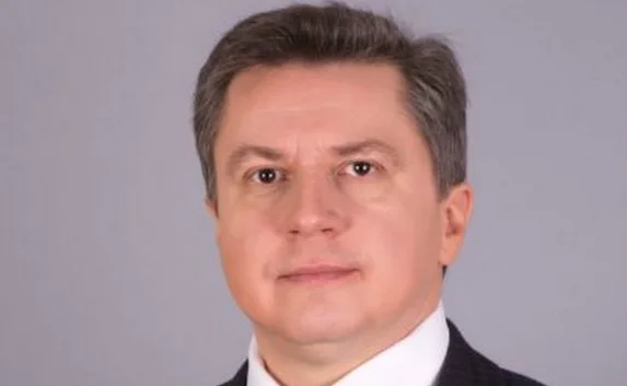 Сын и невестка Азарова могут сесть на десять лет