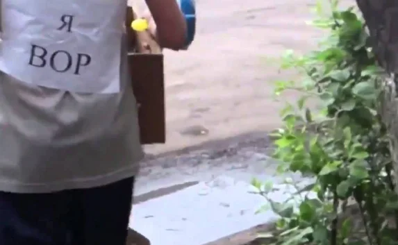 Ополченцы не церемонятся с мародёрами 