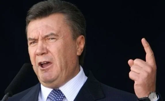 Янукович призывает Порошенко остановить бои на Донбассе