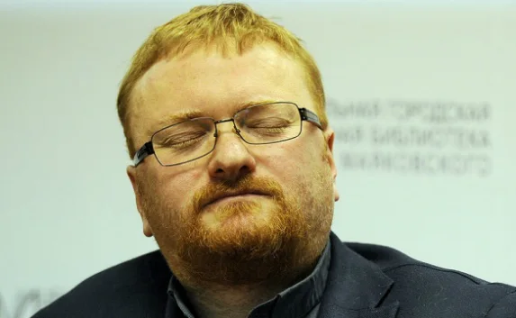 Милонов провёл ответную акцию у посольства Украины