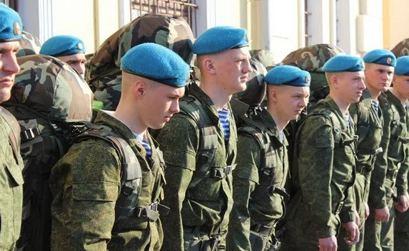 ЛДПР: Посольство России в Киеве — под охрану десантников