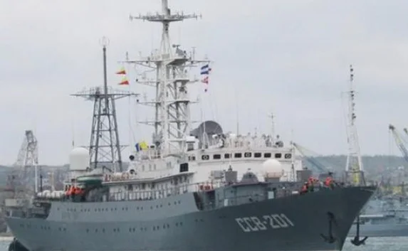 Украина закроет границу с Россией, кроме поездов и самолётов