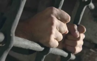 Командир части поплатился за сбор денег на праздник