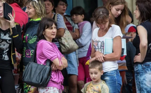 Жители Донбасса получают в Севастополе статус беженцев
