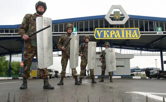 Украина установит на границе с Россией буферную зону