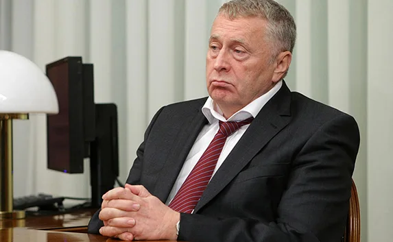 Жириновский поддержал отмену ввода войск в Украину