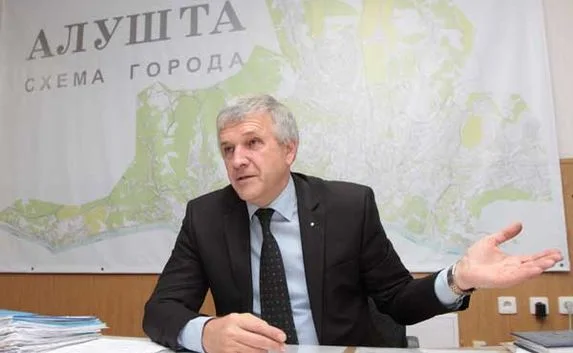 Алушта остаётся без мэра