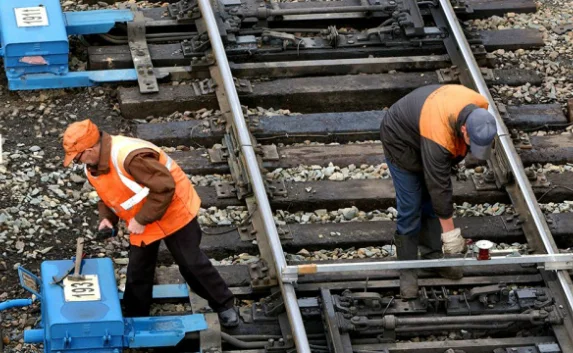 На Донбассе взорван железнодорожный мост