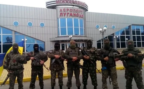 Украинские десантники обвинили журналистов во лжи
