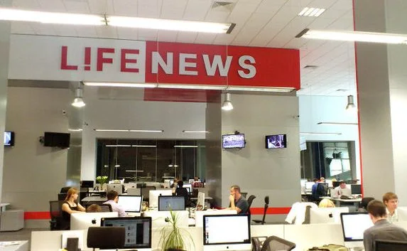 Под Донецком расстреляли автомобиль журналистов «LifeNews»