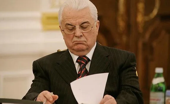 Кравчук: Крым ещё попросится обратно