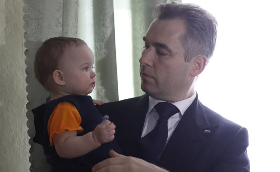 Омбудсмен Украины должна приковать себя к Порошенко
