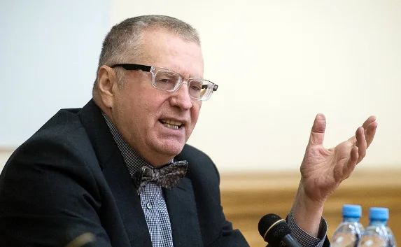 ​Жириновский хочет вернуть себе мебельную фабрику в Украине