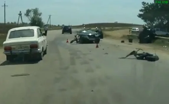 Под Севастополем иномарку разорвало пополам
