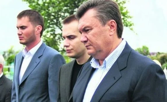 Семья Януковича и Курченко в суде ЕС оспорят санкции
