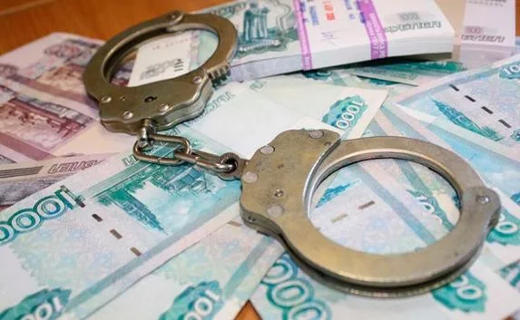 Покупка сигарет в Севастополе закончилась грабежом со стрельбой