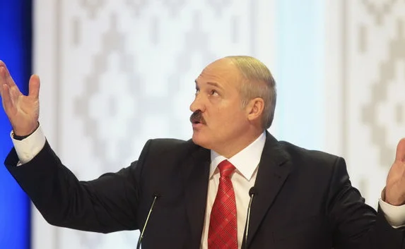 Лукашенко обеспечит Украину нефтепродуктами