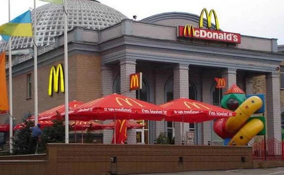 В Донецке «Mcdonald's» станет социальной столовой