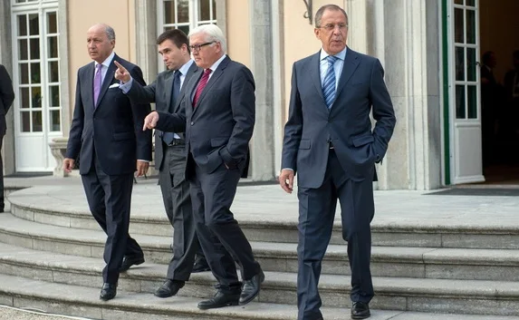 Прошли четырёхсторонние переговоры по Украине