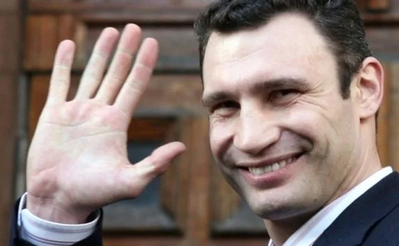 Кличко переквалифицировался на бои с... коррупцией