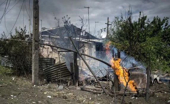 В Луганске не прекращаются выстрелы