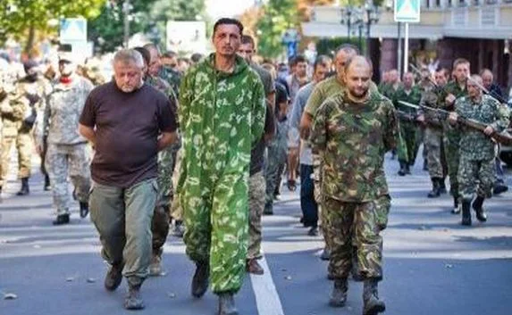 В Донецке ополченцы освободили 15 украинских военнопленных
