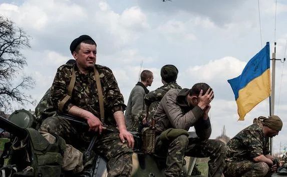 Более 400 украинских военных отказались идти в бой