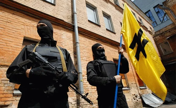 Нацистская форма батальона «Азов» вызвала скандал в Германии