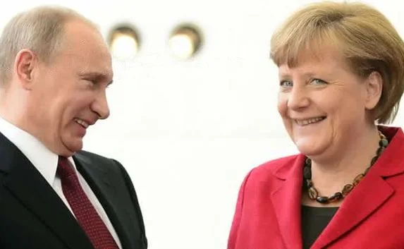 Меркель обсудила с Путиным вопрос газа для стран Евросоюза