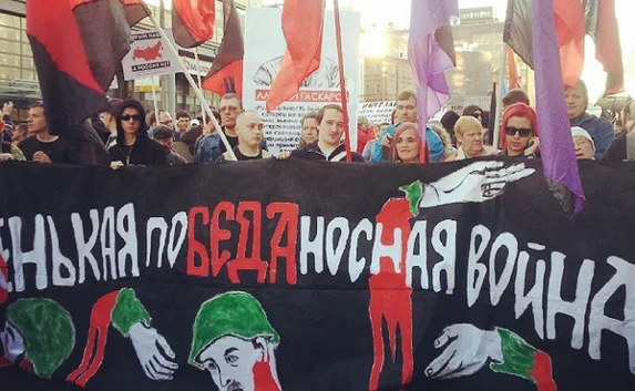 Немцова и Касьянова на «Марше мира» «новороссы» забросали яйцами 
