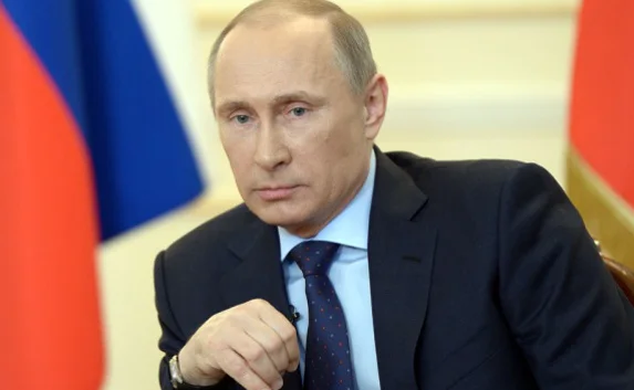 ​Путин против прекращения работы банков России в Украине