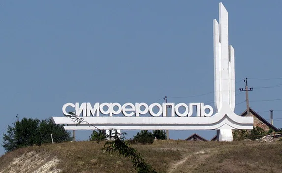 Для российского телеканала в Симферополе бушевало море