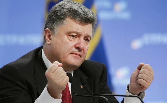 Порошенко: «Майданы» украшают Украину