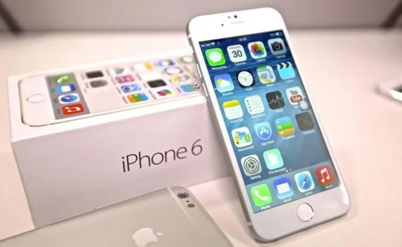 У Собчак украли новенький iPhone 6