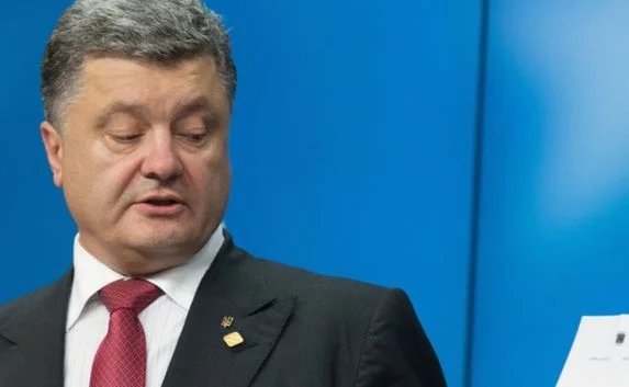 Порошенко отверг язык русский, предпочтя английский