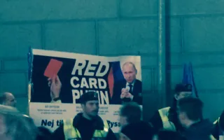 ​На матче Швеция — Россия украинцы устроили провокацию