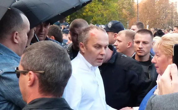 Шуфрича забросали яйцами