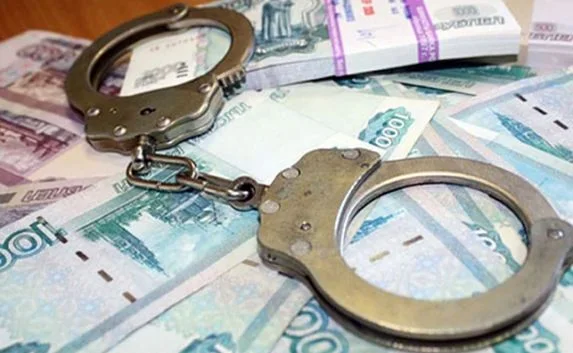 Мошенник занимал деньги под залог арендованных машин