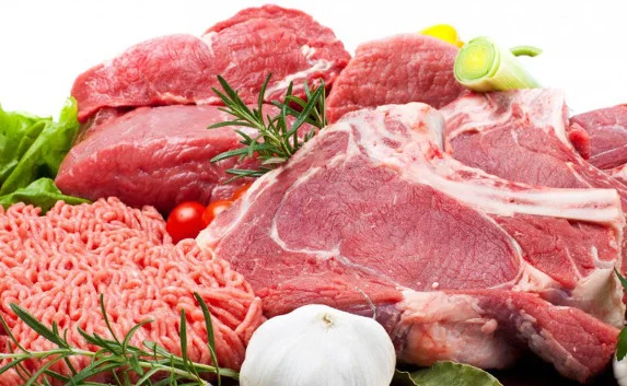 ​Вместо рыбы в Крым пытались провезти просроченное мясо