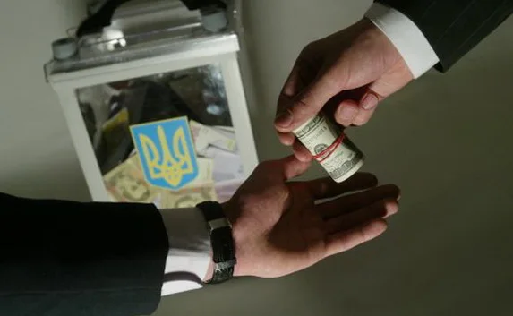 На выборах в Раду Украины 50 раз пытались подкупить избирателей