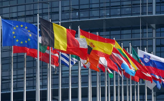 Евросоюз не спешит отменять санкции против России